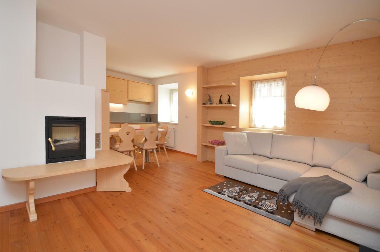 Aurturist Dobbiaco Roulette Apartment ภายนอก รูปภาพ